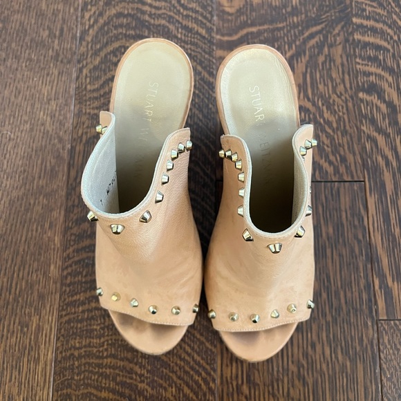 Stuart Weizman Wedge - Picture 2 of 5